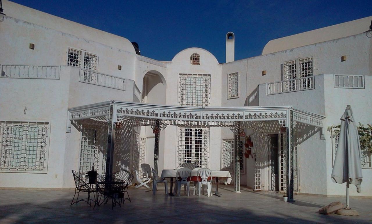Maison D'Hotes Dar Salma Sfax Bagian luar foto