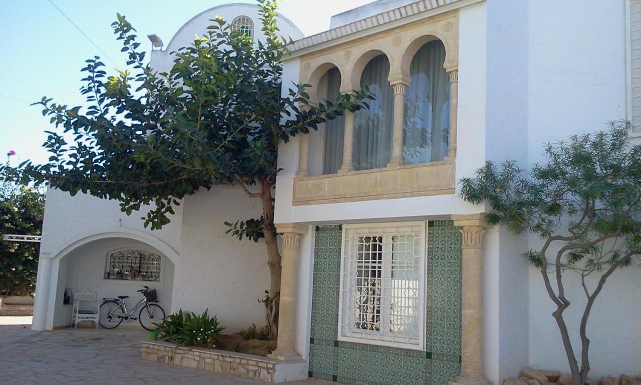 Maison D'Hotes Dar Salma Sfax Bagian luar foto